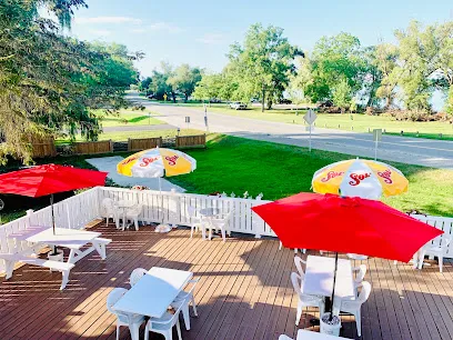 The Lighthouse Restaurant on-the-Pkwy