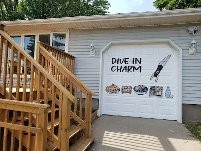 Dive In Charm