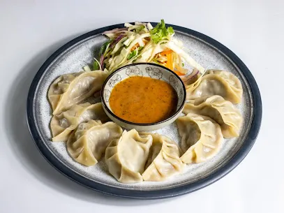 Le Momo & More..