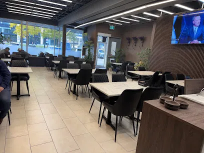 Lavendera Restaurant & Cafe