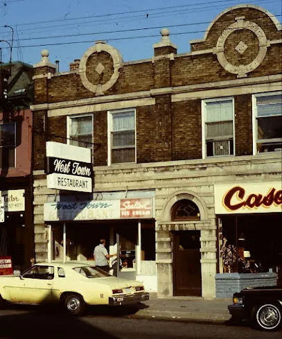 West Town Bar & Grill