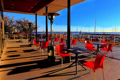Restaurant Bar Le Bateau Marina D'aylmer