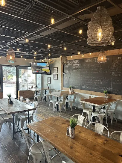 Barnstormer Brew Pub & Bottle Shop