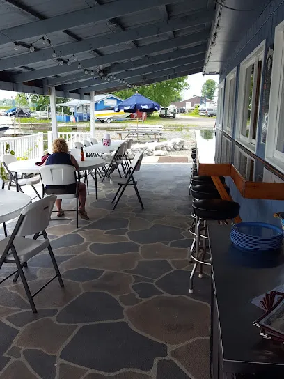 Snug Harbor Restaurant & Bar