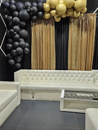 Inxx Lounge