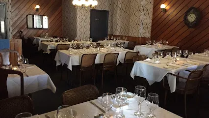 Breezy Corners Freelton