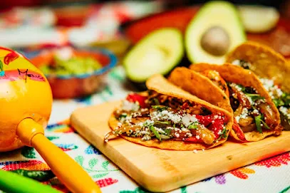 El Chilaquil Food Truck