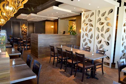 BB Lounge Restaurant (Hurontario & Eglinton)
