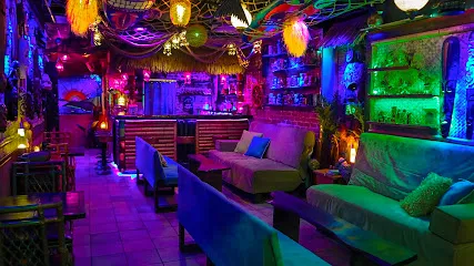 Pōā Tiki Bar