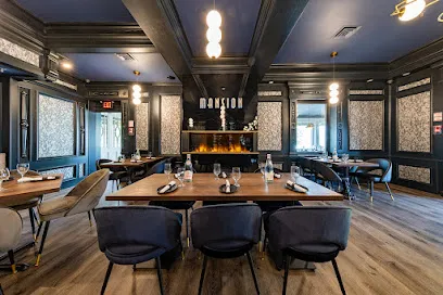 Mansion Kitchen + Bar