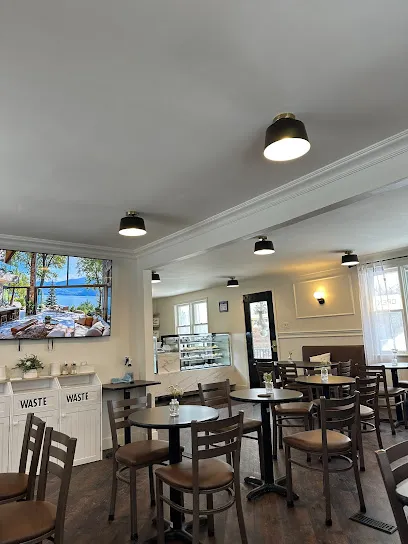 VANILLE Cafe & Bakery