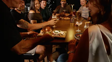 Players Indoor Golf & Sports Bar