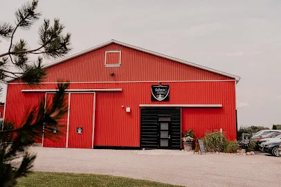 Hessenland Inn & Schatz Winery