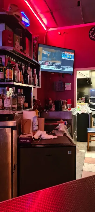 Little Hut Bar & Grill